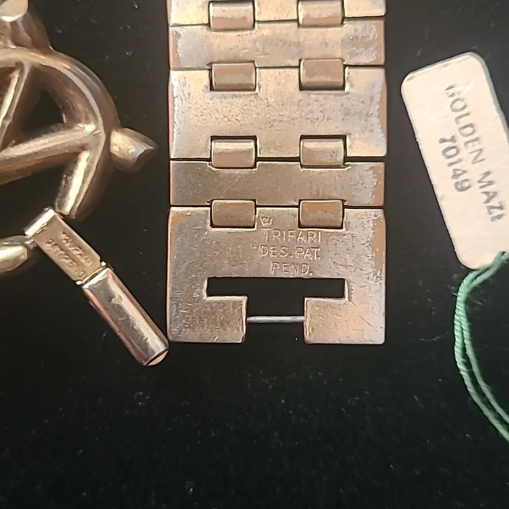 Trifari bracelets - Picture 7 of 8